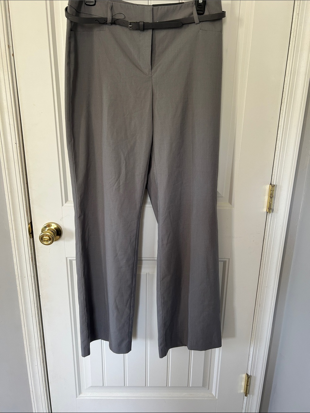 Apt. 9 Gray Straight-Leg Trousers with Slim Belt
